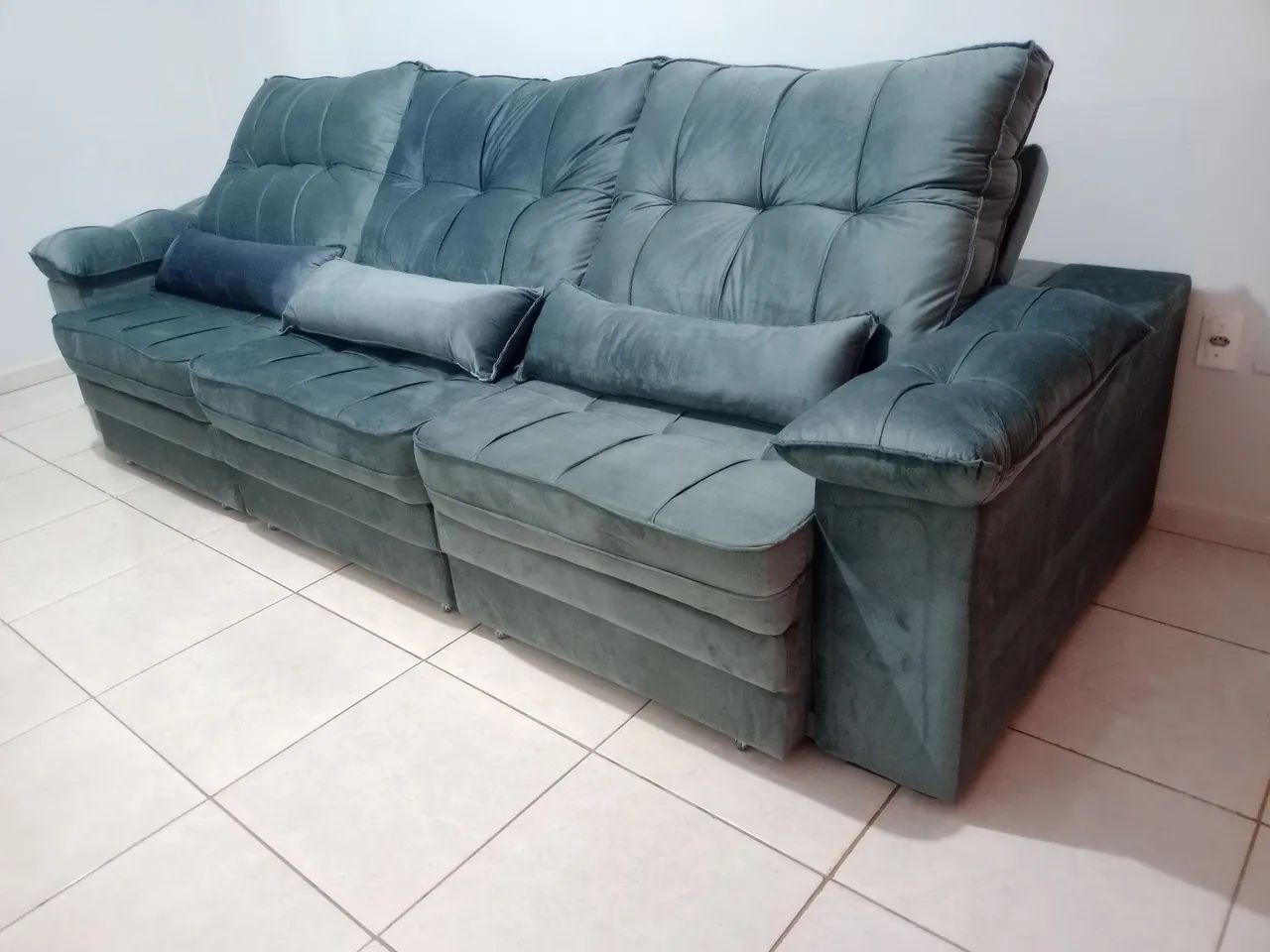 Promoção SOFÁ RETRÁTIL E RECLINÁVEL 2.90 LARGURA  - Foto 3