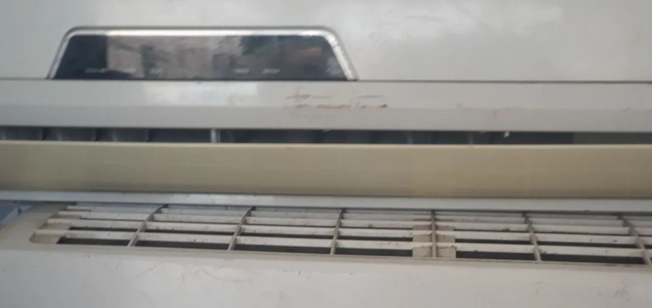 vendo 4 ar condicionado 3 de 9 e 1de 12 - Foto 2