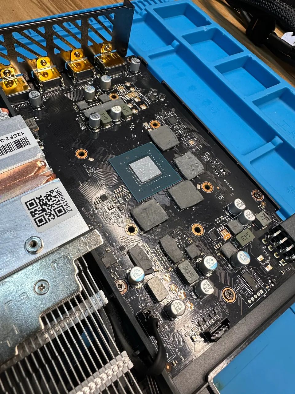 RTX 4060 8GB GIGABYTE EAGLE - Foto 3