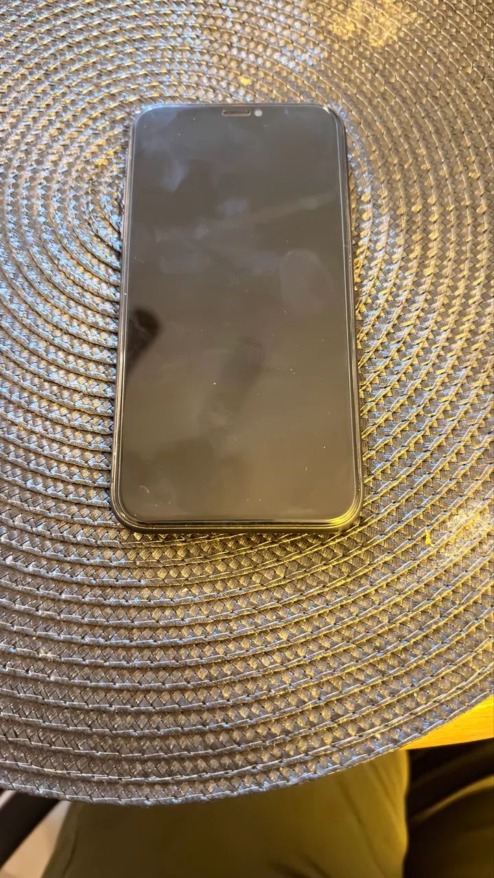 VENDE - SE IPHONE 11 64GB SEM DEFEITOS - Foto 2