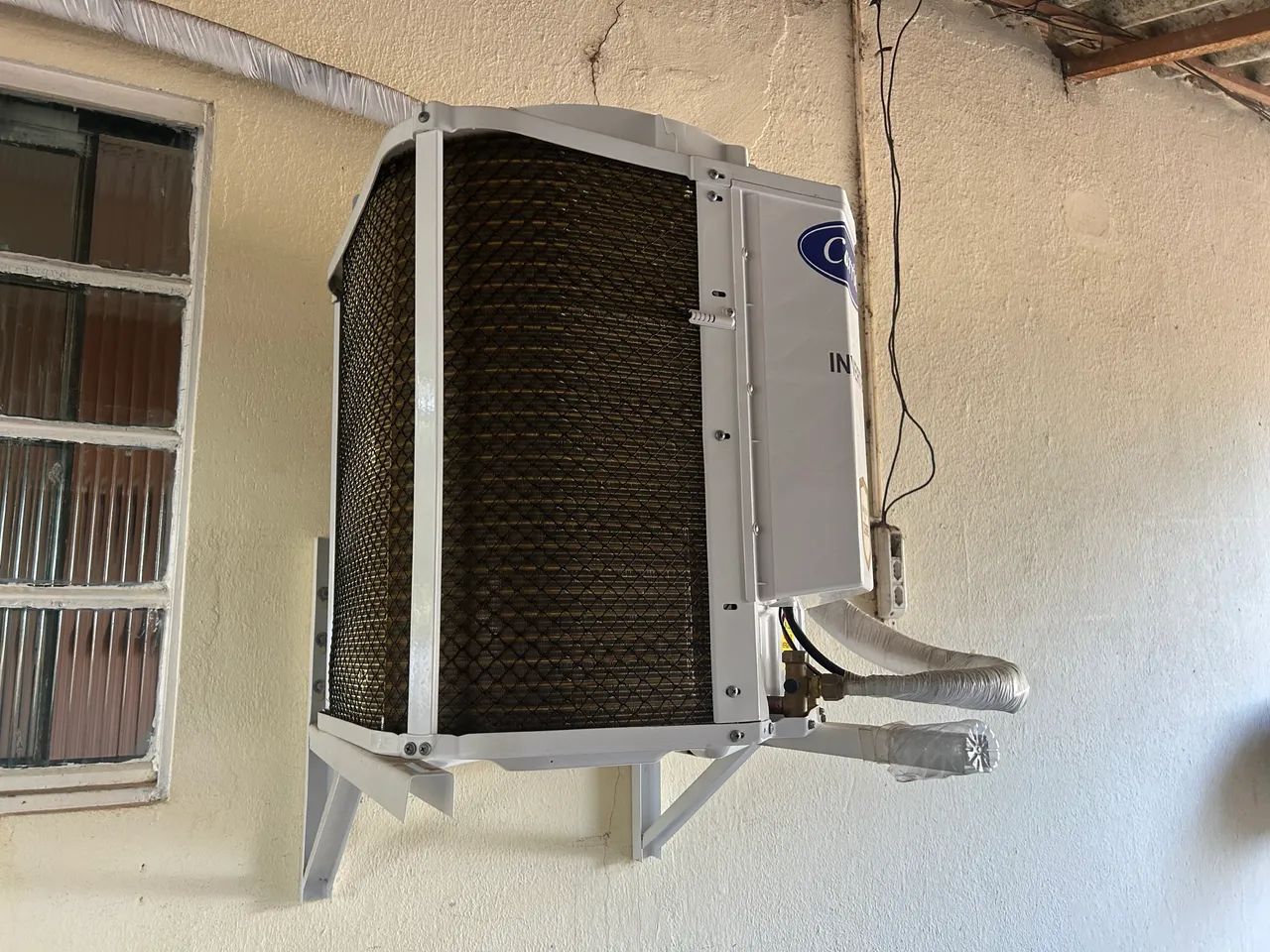 Ar carrier piso teto 31000 btus inverter - Foto 3