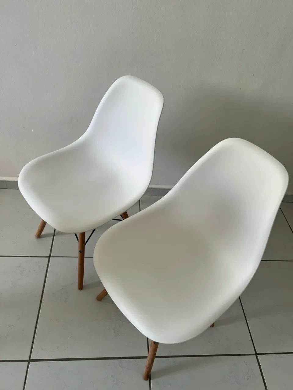 Kit 2 Cadeiras de jantar Charles Eames