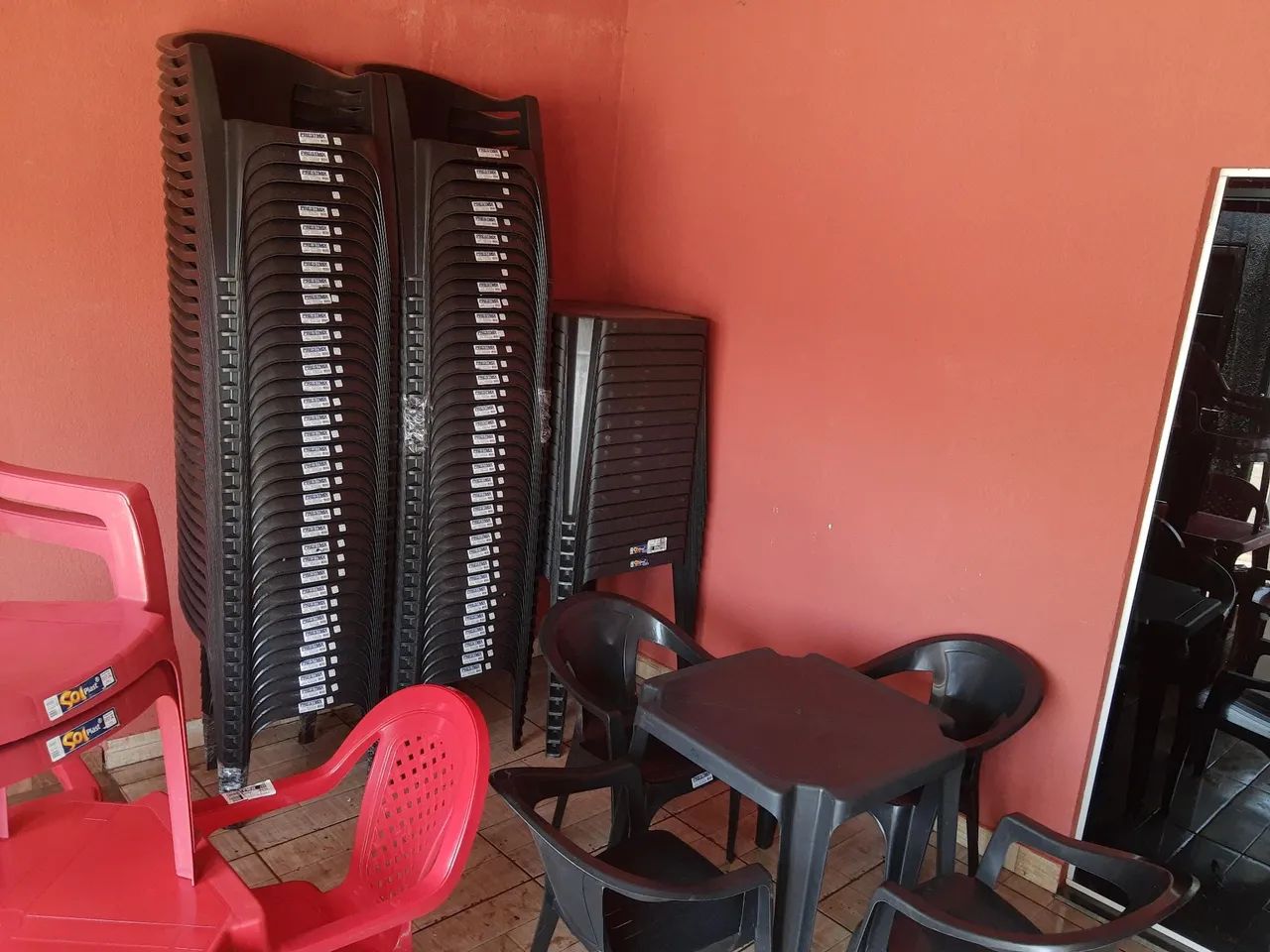 Mesa e cadeira nova zap 992836-172 - Foto 5