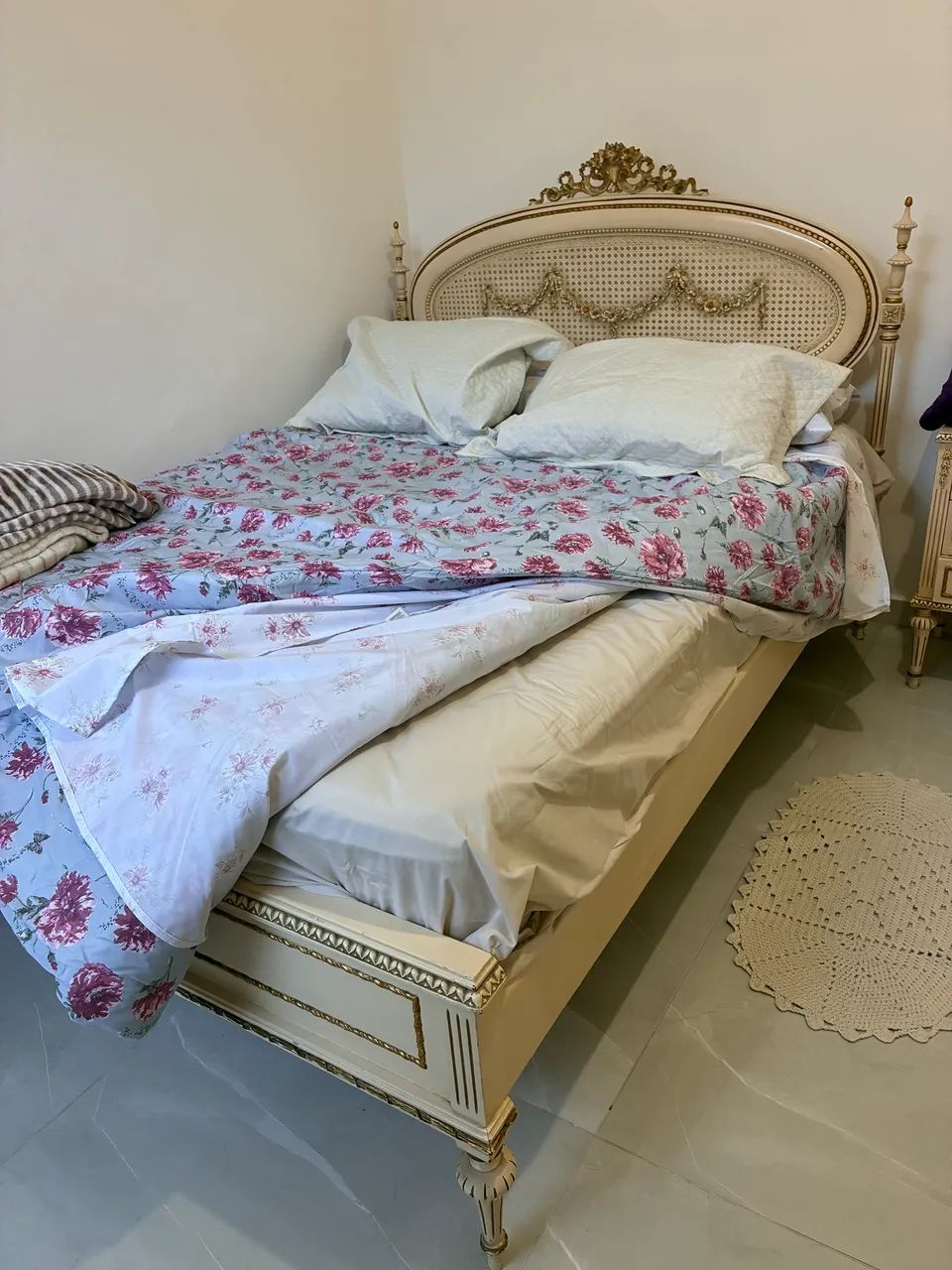 Cama de casal antiga estilo Luis XVI - Foto 5