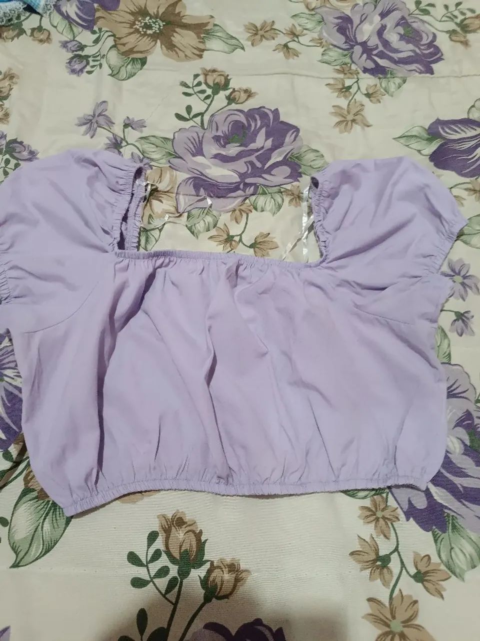 Blusas e calça comprida 