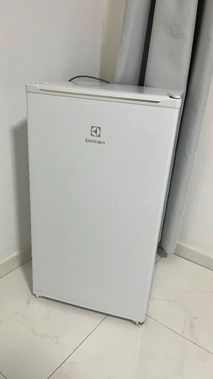 Frigobar Electrolux 