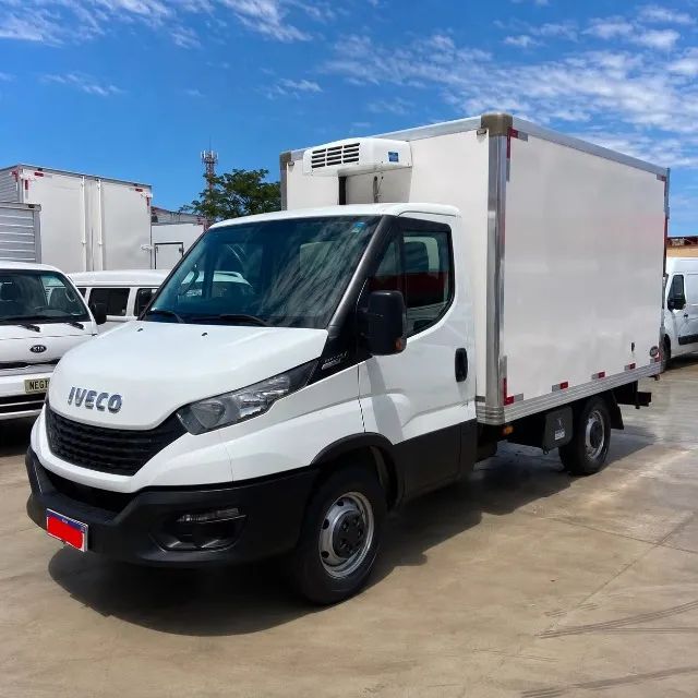 Iveco Daily DAILY CHASSI 35-150 Curto 3.0 (Diesel) 2020