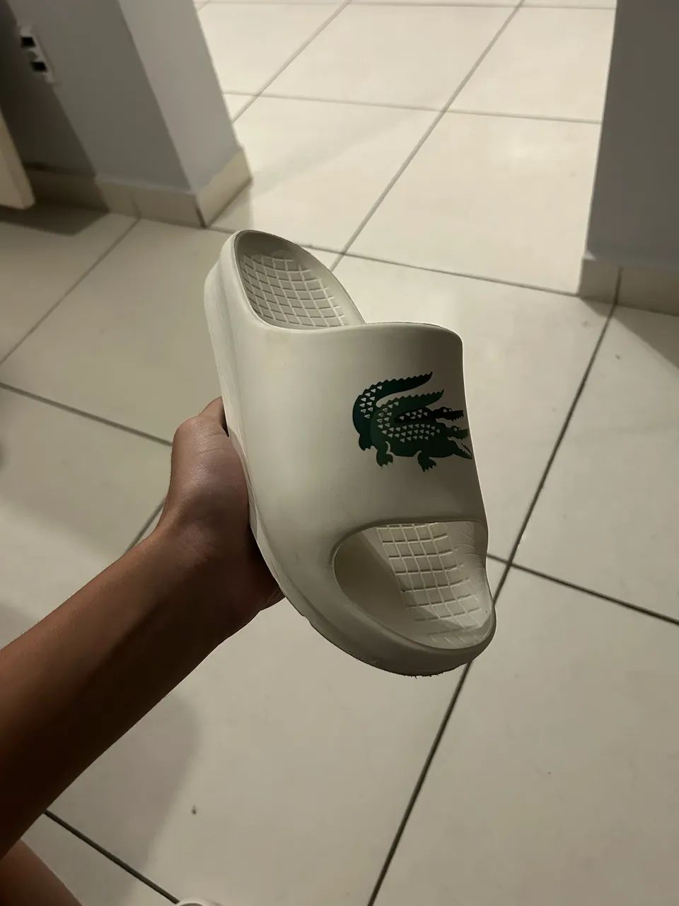 Chinelo slide Lacoste 2.0 original  - Foto 3