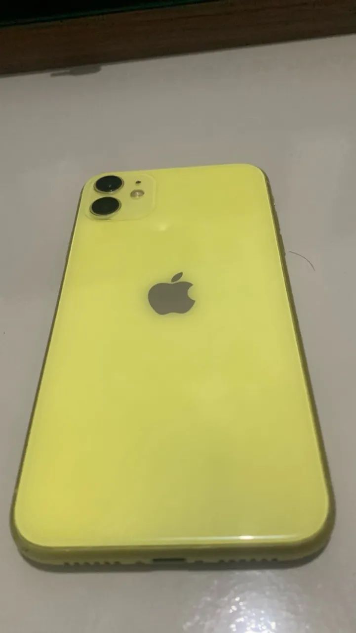 iPhone 11