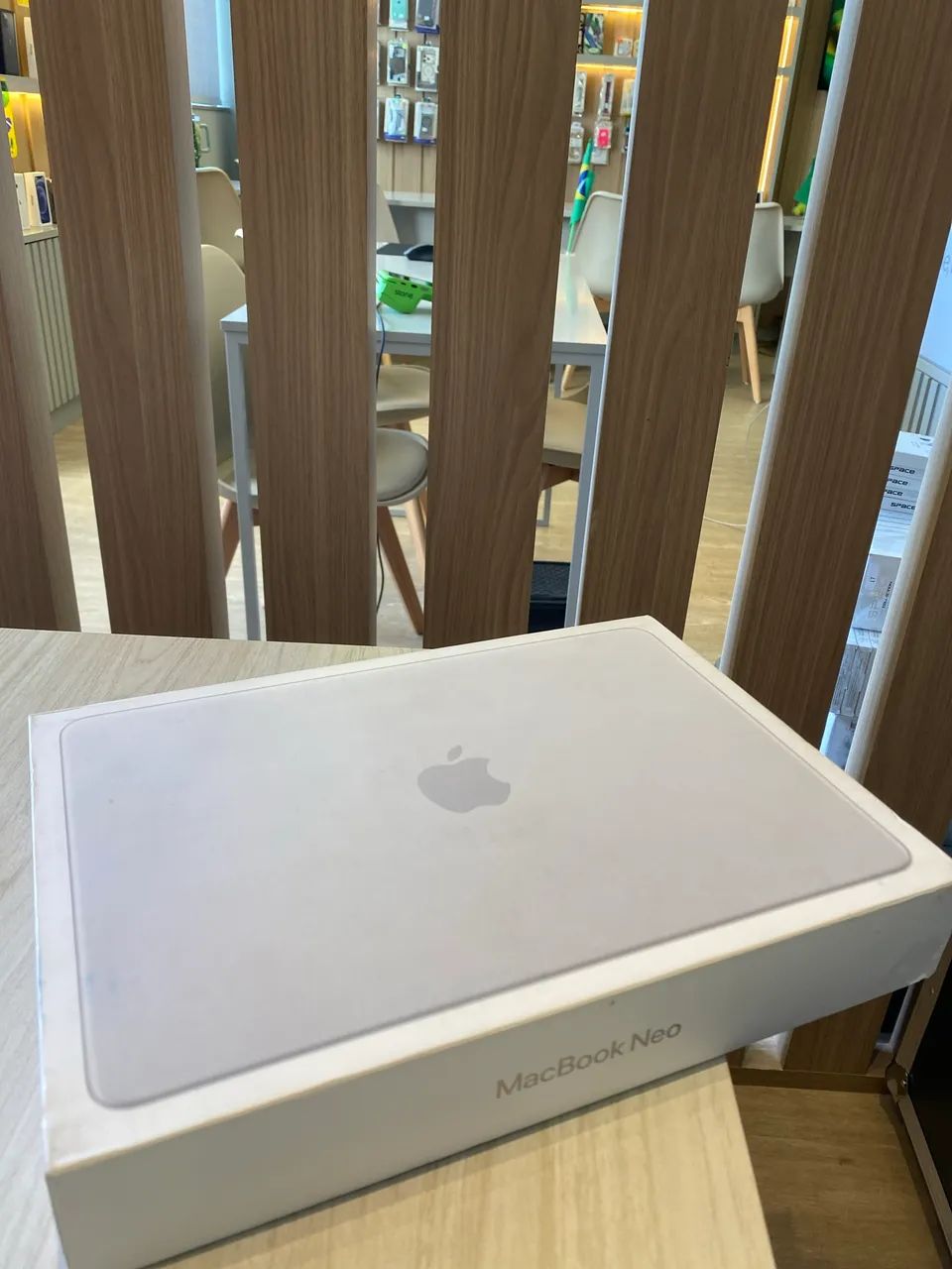 MacBook Neo 8/256  - Foto 2