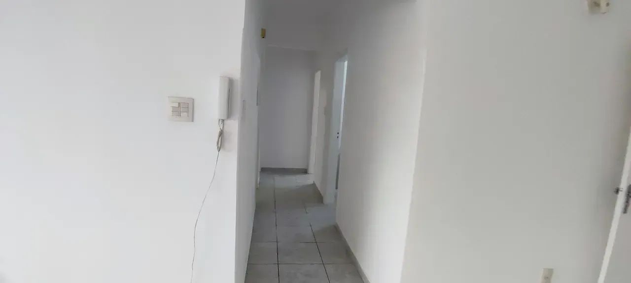AMPLO APARTAMENTO NO CENTRO DA LAPA. PRONTO PARA MUDAR. - Foto 5