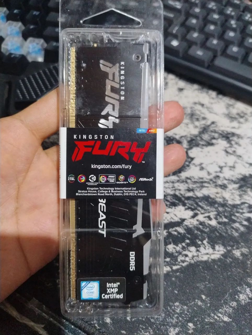 Memória ram Kingston RGB. 16gb  (LACRADA)