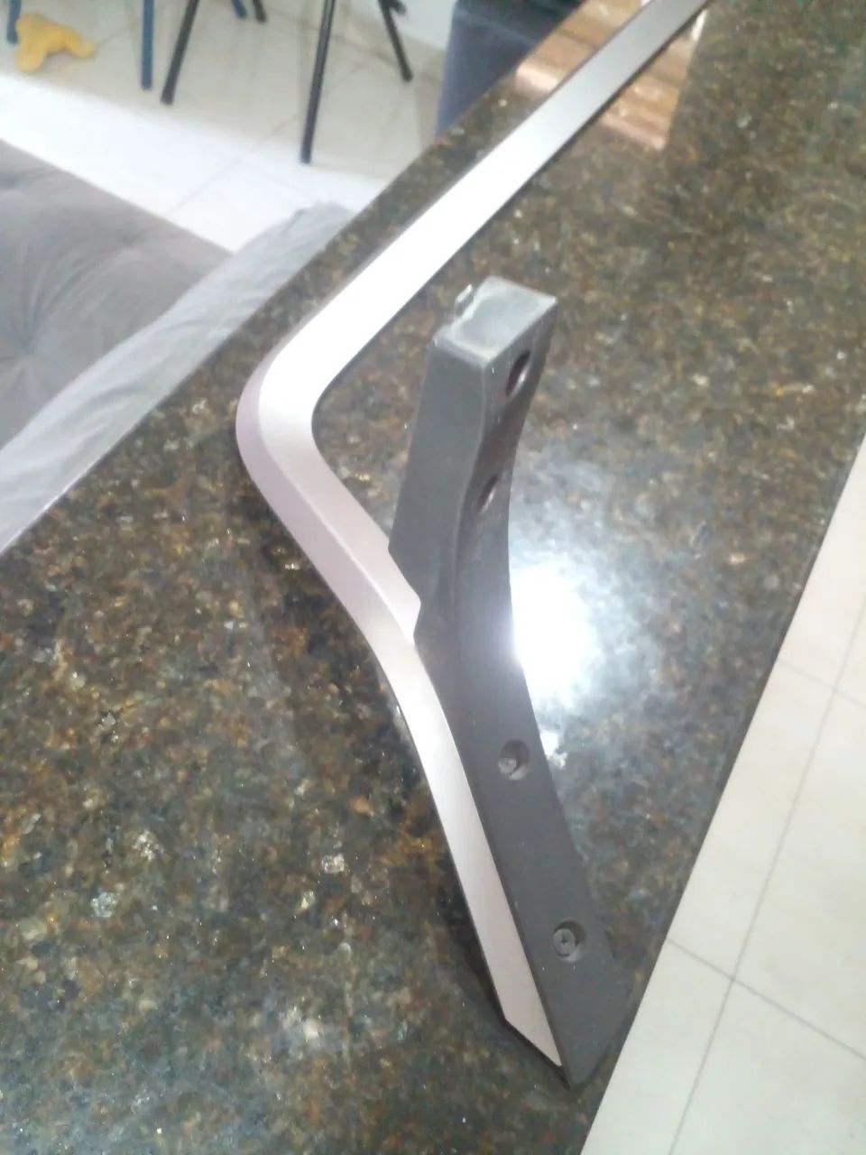 Suporte para tv LG UF7700 60 polegadas! - Foto 2