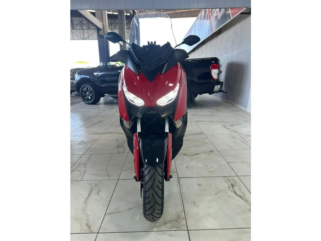 Yamaha Xmax 250 abs 2024 - Foto 3