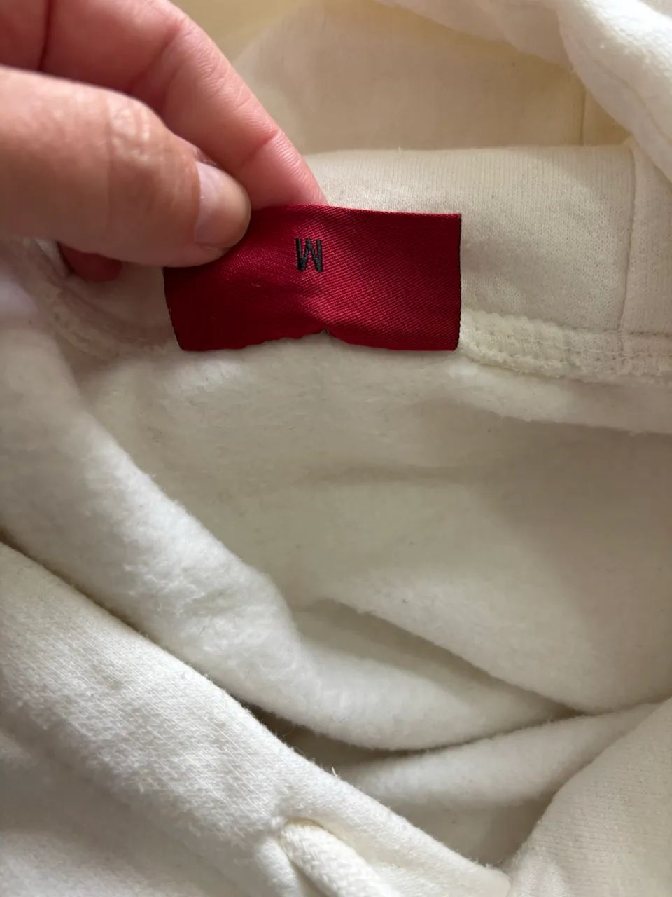 MOLETOM BRANCO HUGO BOSS - Foto 5