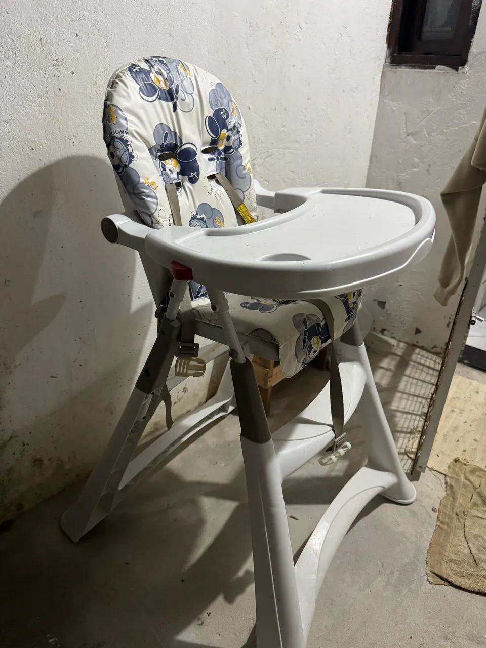 Cadeira alimentação para bebê 