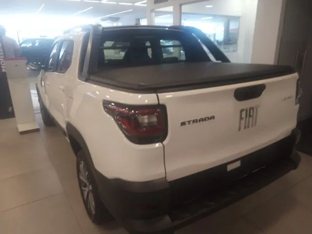 Fiat Strada Volcano 1.3 Flex 8V CD 2026 - Foto 4