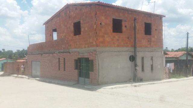 2 casas em Amélia Rodrigues troco também