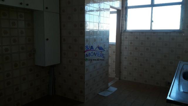 VIROU OPORTUNIDADE !!! Ótimo e amplo apto com 2 Qts e dependência completa, sol da manhã - Foto 14