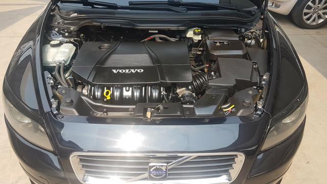 Volvo C30 2.0 Cambio Manual Ano 2009 - Foto 14