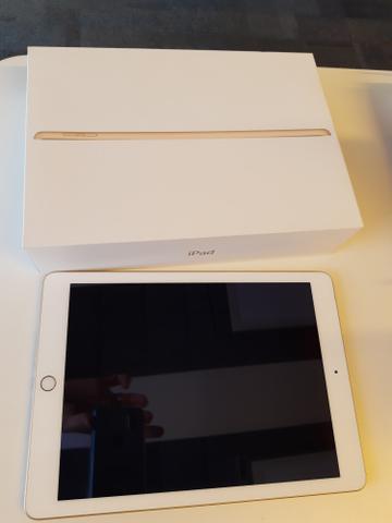 IPad 128 gb + teclado