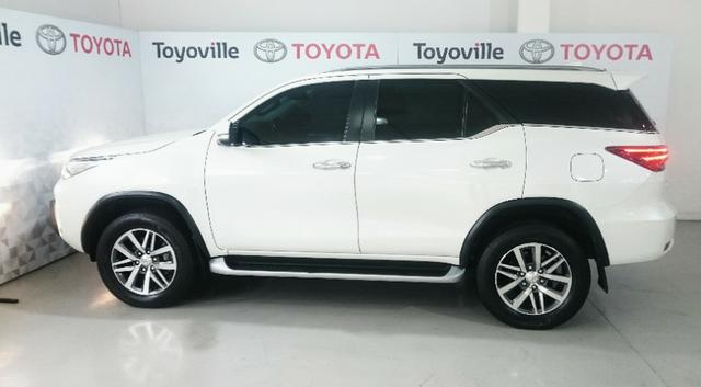 Toyota Sw4 Srx 2.8 4x4 Auto Diesel 2016/2017 7 lugares - Foto 3
