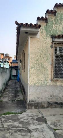 Casa independente com 2 quartos e garagem em Rocha Miranda por 299 mil! - Foto 13