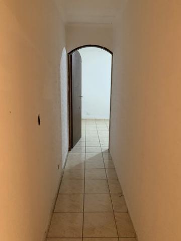 Excelente casa para locação com 2 quartos, sala, cozinha e banheiro - Foto 4