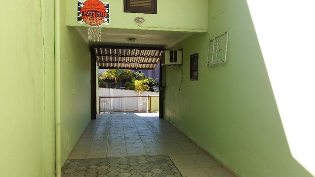 2 Sobrados para alugar no bairro Petrópolis - Joinville - SC - Foto 13