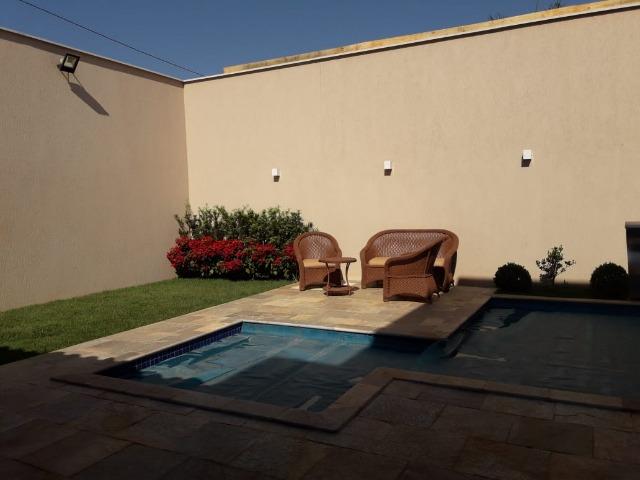 Linda casa na rua 3 Vicente Pires! 4 quartos, condomínio fechado! - Foto 8