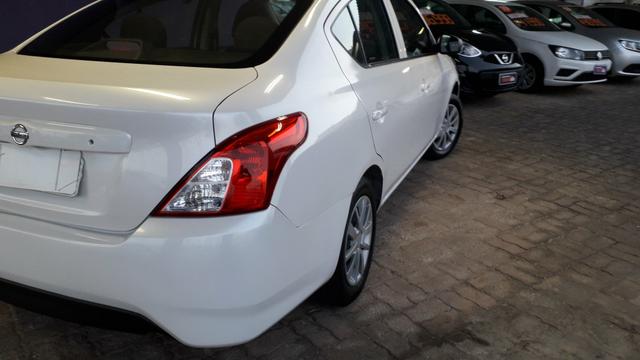 Versa - Foto 2