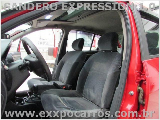 Renault Sandero Expression 1.0 Flex - Ano 2010 - Teto Solar - Bem Conservado - Foto 5