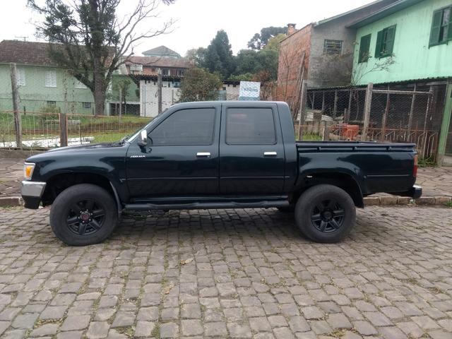 Hilux 2.8 4x4 2000