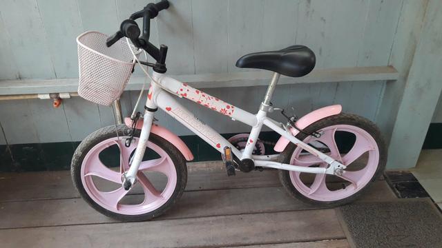 Linda bicicleta infantil