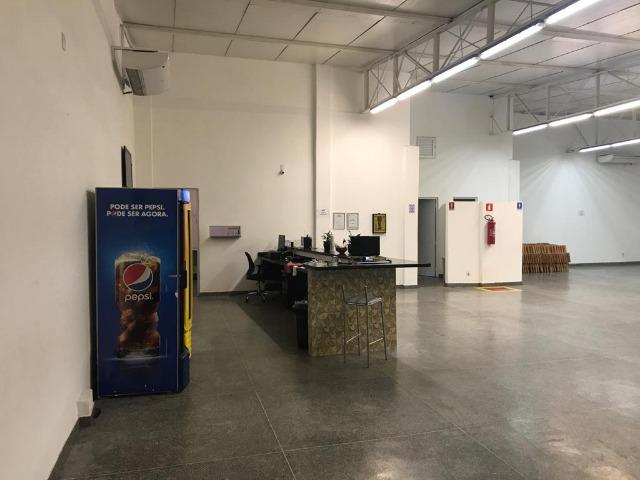 Barracão Jd. Itália com Av. das torres - 350m²
