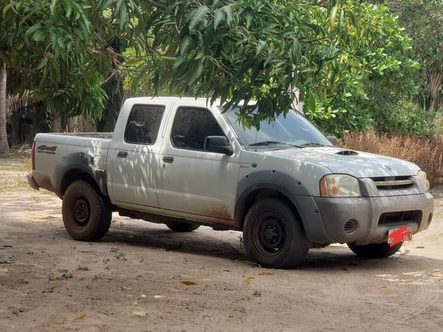 Nissan frontier 4x4 xe - Foto 6
