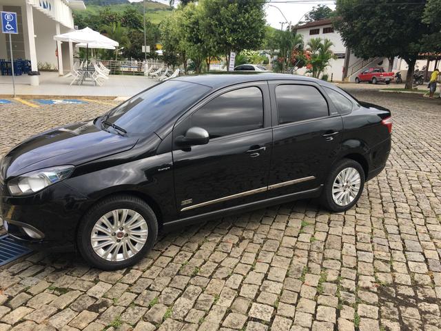 Grand Siena Sublime 1.6 completo 14/15 carro de procedência manual e chave reserva - Foto 6