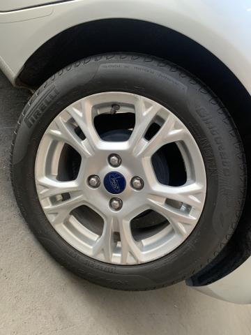 Ford Fiesta SEL 1.6 2016/2017 - Foto 4