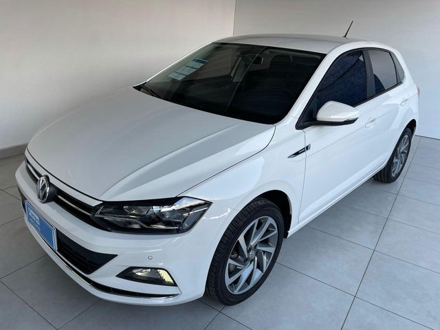 VOLKSWAGEN POLO HIGHLINE 200 TSI