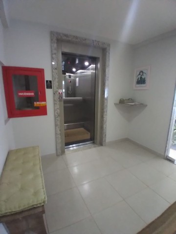 Vendo Apartamento 2 quartos (1 suíte) e duas vagas - cod AV 12037 - Foto 2