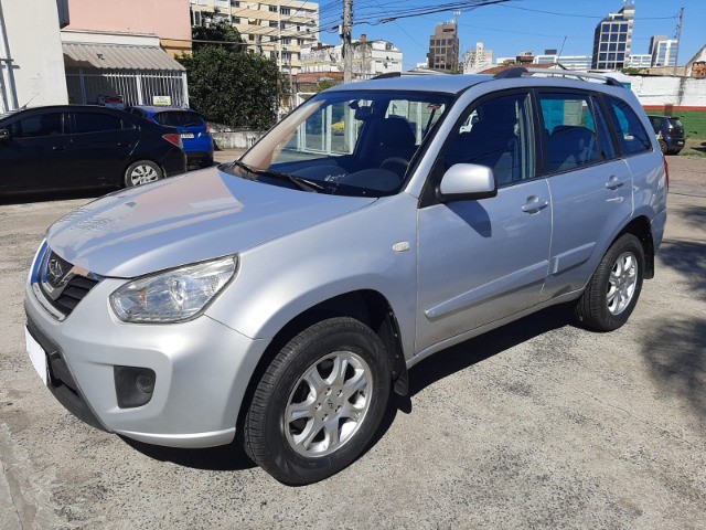 Chery Tiggo 2.0 2015 Prata. Linda Camionete. Excelente Estado.