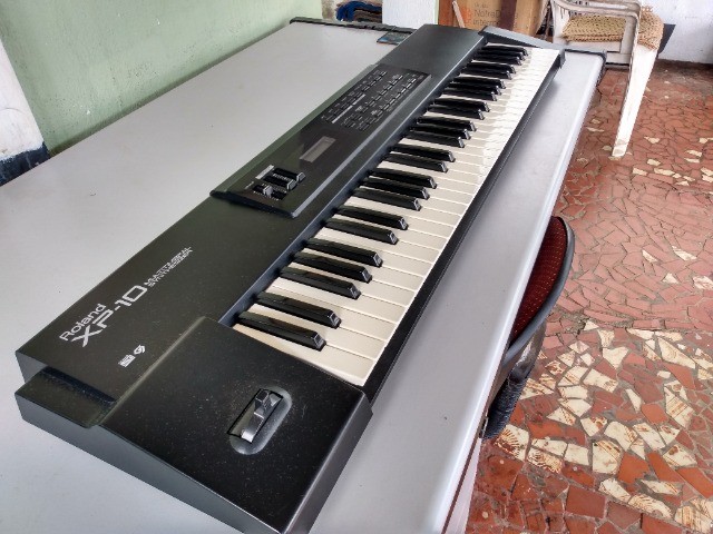 roland xp 10 olx