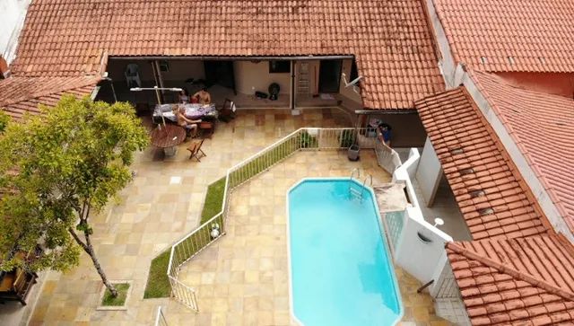 Maravilhosa casa com piscina em Garatucaia - Foto 9