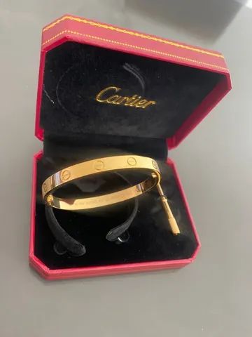 Bracelete Cartier banhado a ouro 18k Acess rios Santa Cruz