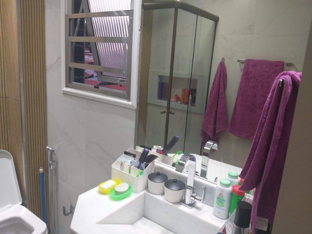 A352 - Apartamento no centro da cidade com duas suítes e móveis planejados - Foto 4