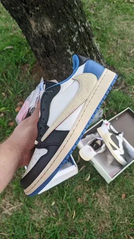 Air Jordan 1 X Travis Scott 