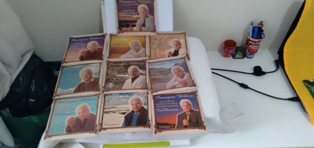 Coleção Cds Cid Moreira 10 volumes Histórias da Biblia - Foto 3