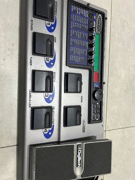 Pedal de Guitarra Digitech GNX 2 - Foto 2