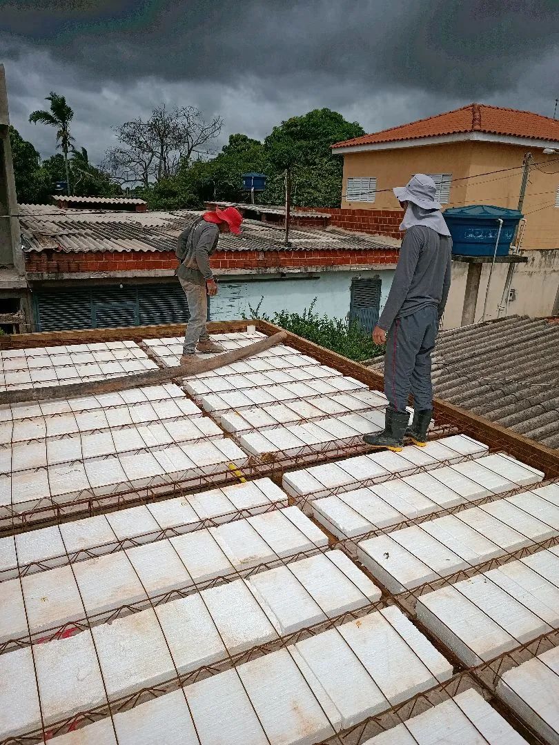 Lajes concreto usinado piso polido sondagem e perfuração de solo fazemos galpão fundações 