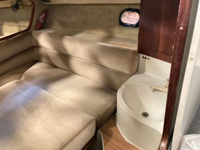 Lancha Cabrasmar 35 Pés Offshore - Parelha Diesel Volvo Penta com 70h apenas - Foto 9